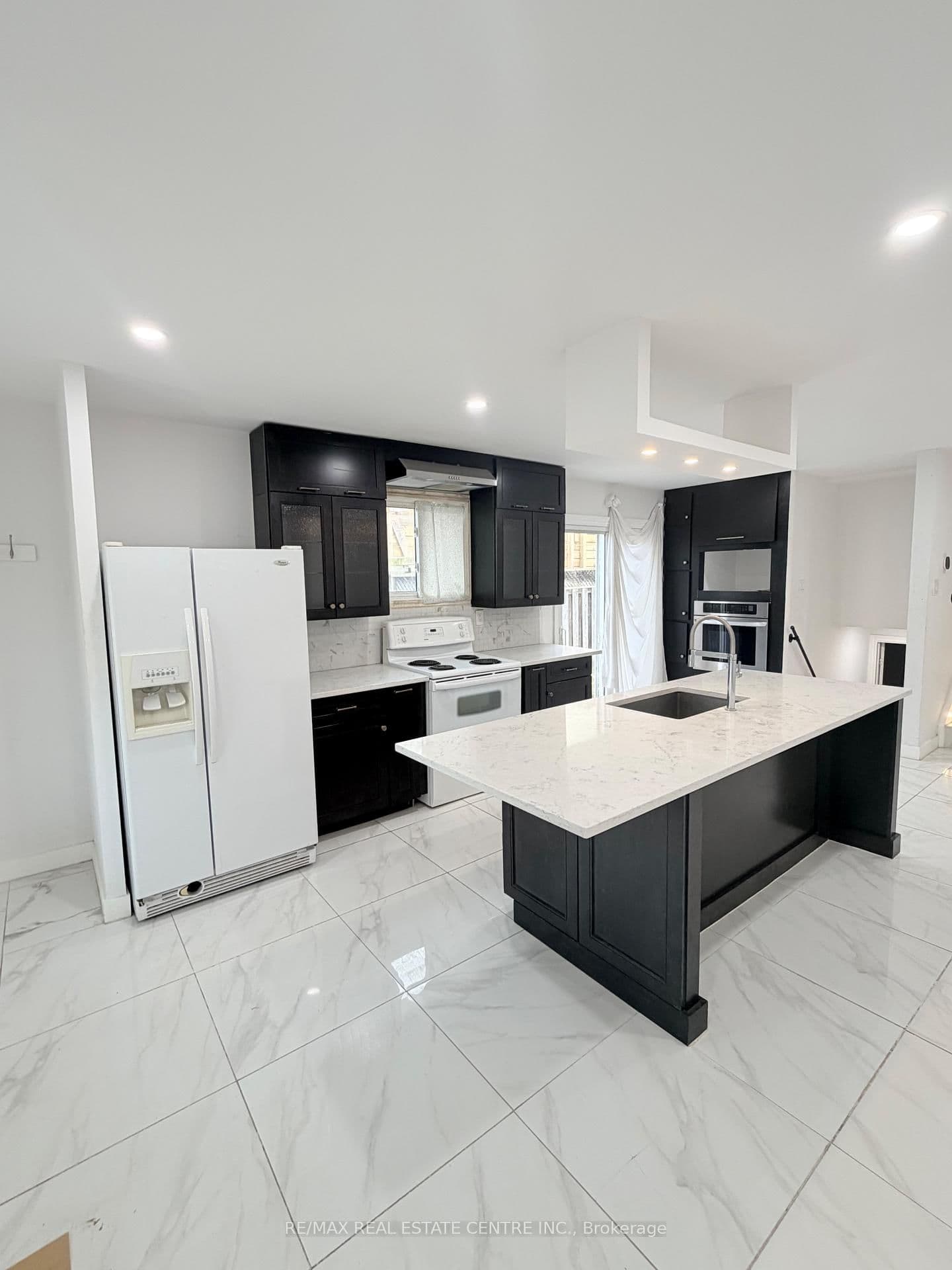 245 Heritage Drive - Image 5