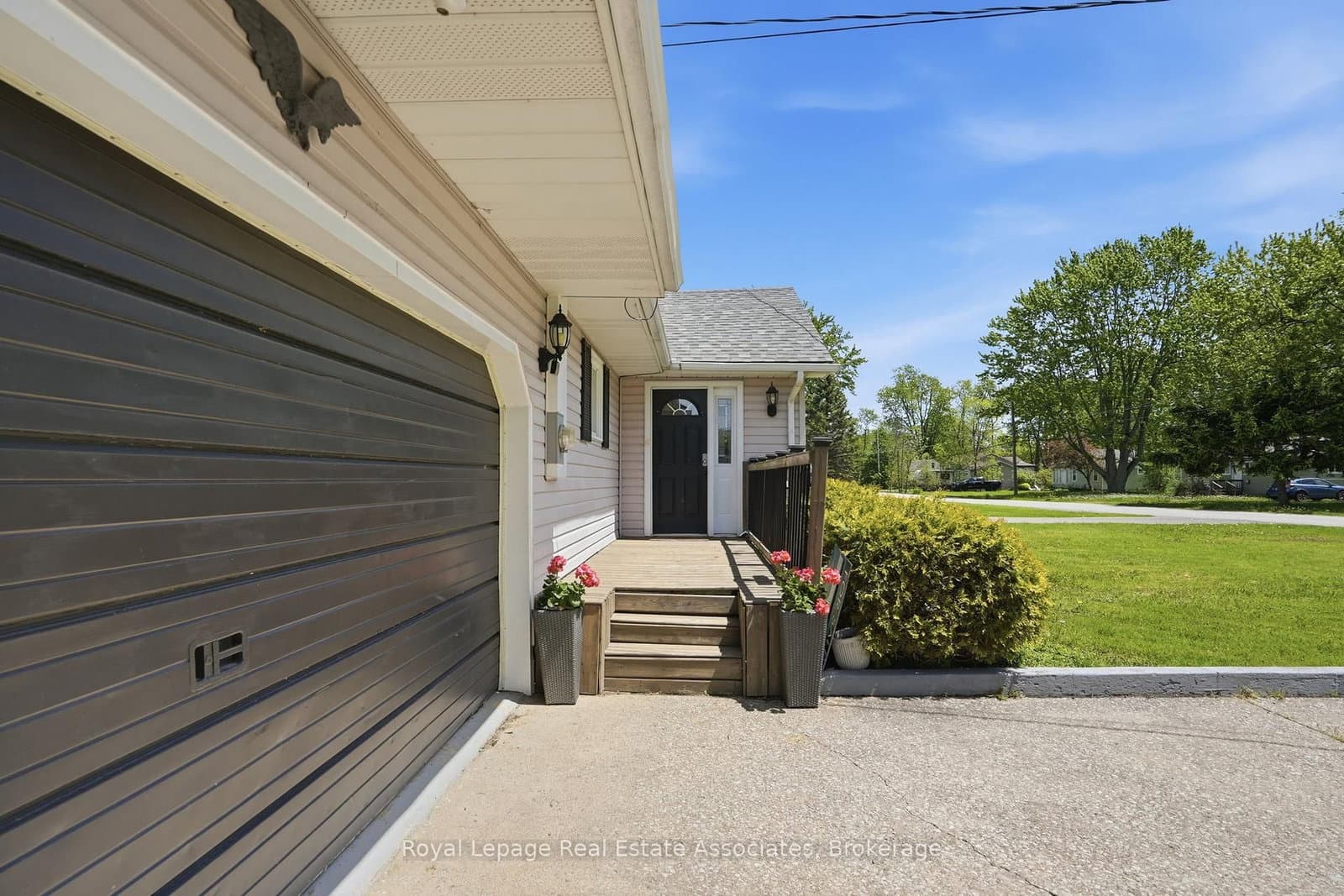 3132 Evadere Avenue - Image 4