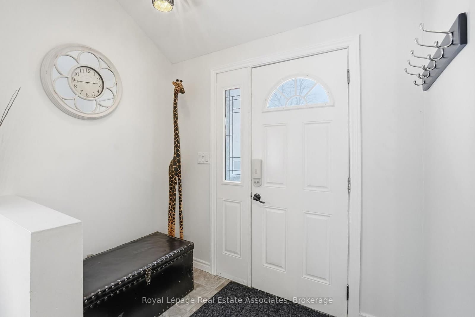 3132 Evadere Avenue - Image 6
