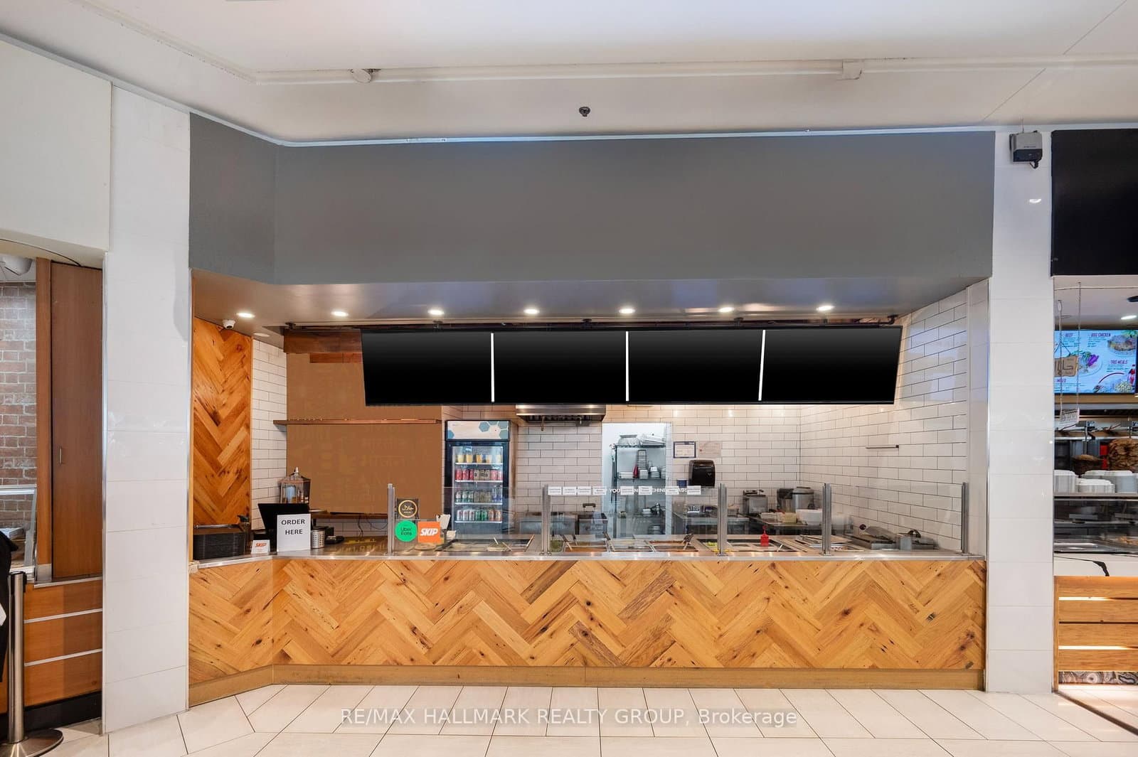 1200 St. Laurent Boulevard, Unit UNIT 609 - Image 2