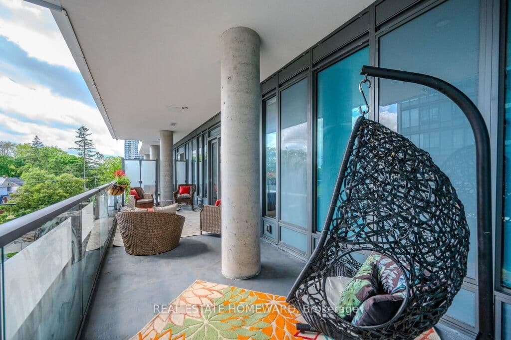 5 Wellington Street S, Unit 301 - Image 6