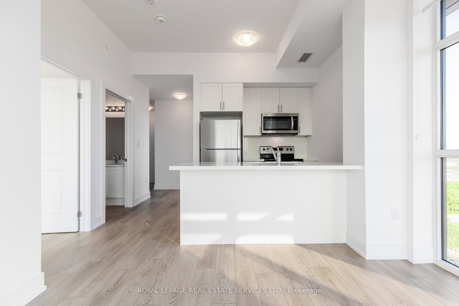 470 Dundas Street E, Unit 1211 - Image 4