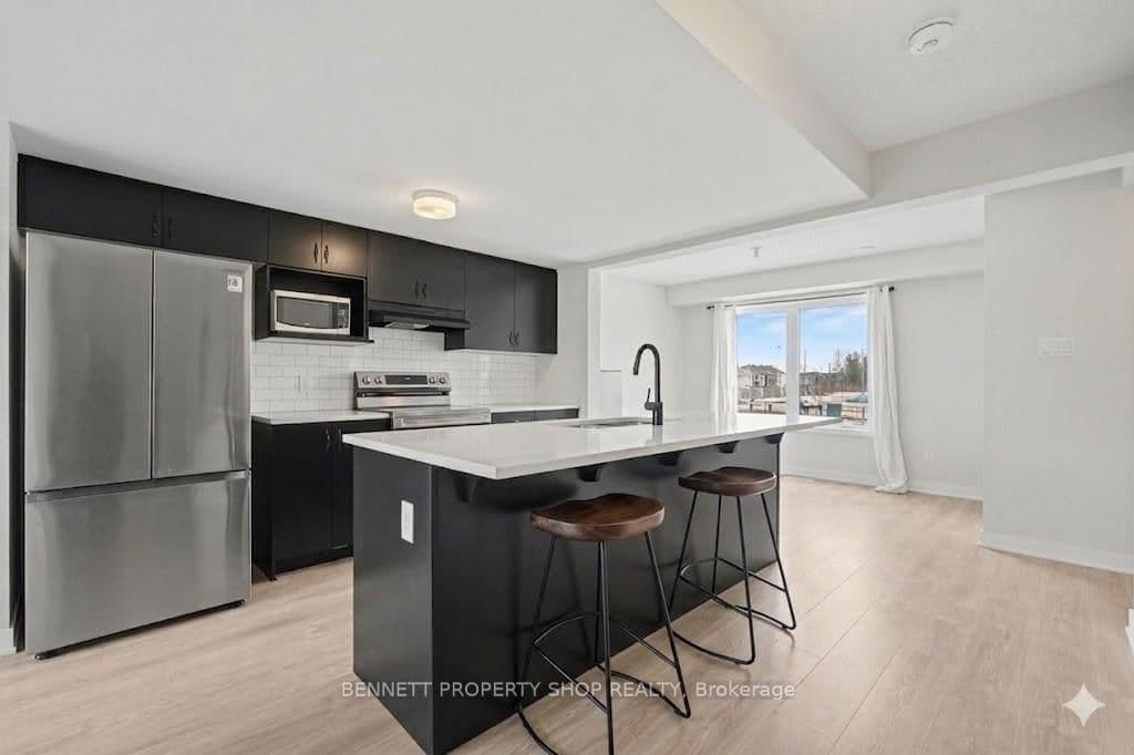 2412 Watercolours Way - Image 2