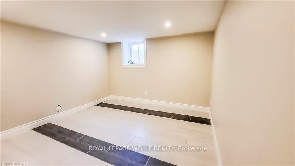 1546 King Street E, Unit 1 - Image 3
