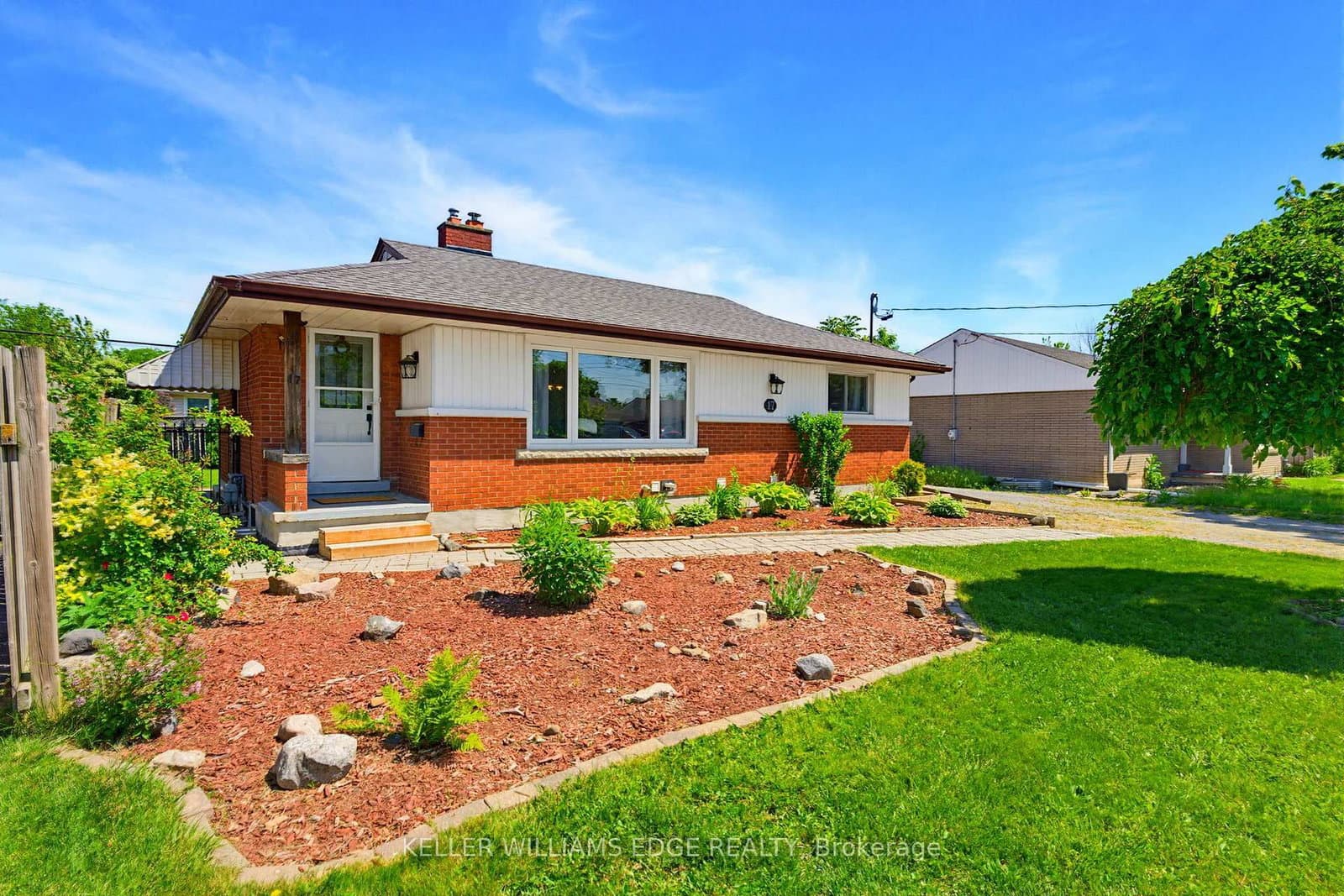 17 Broadmore Avenue - Image 1