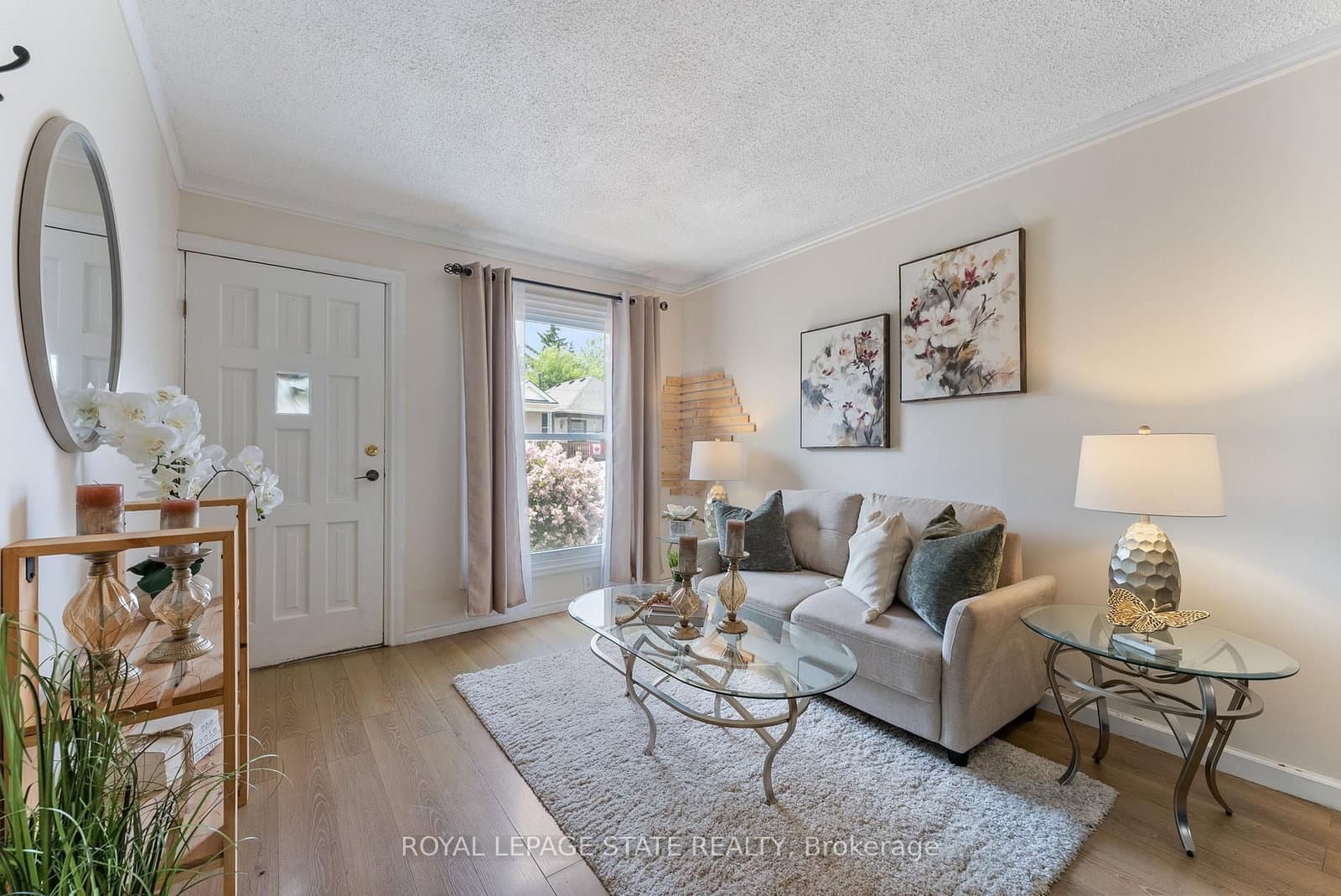 544 Mary Street - Image 3