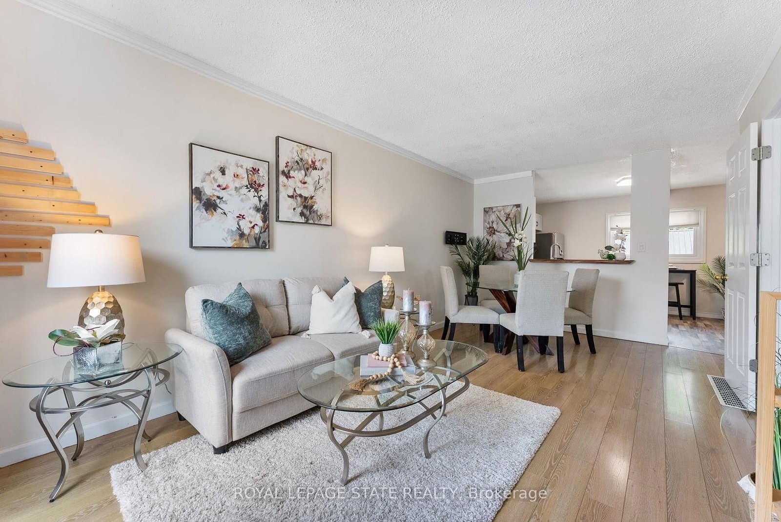 544 Mary Street - Image 4