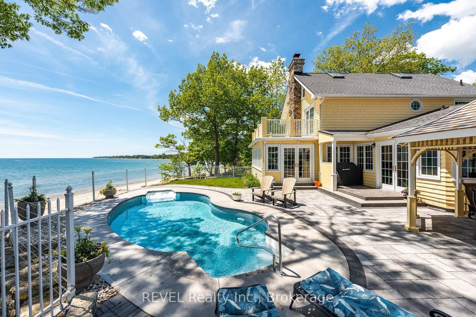 3091 Thunder Bay Road - Image 1