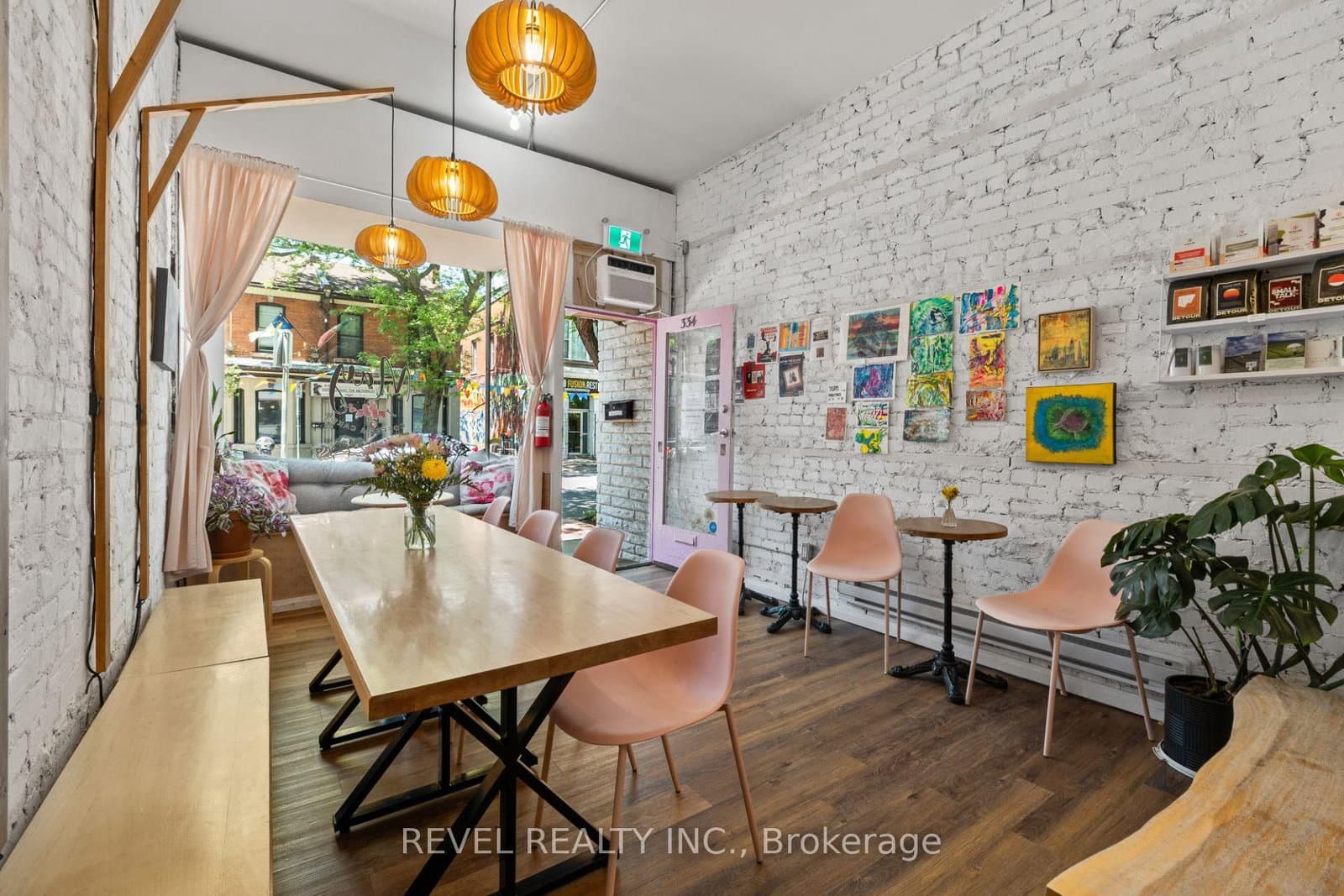 334 James Street N - Image 5