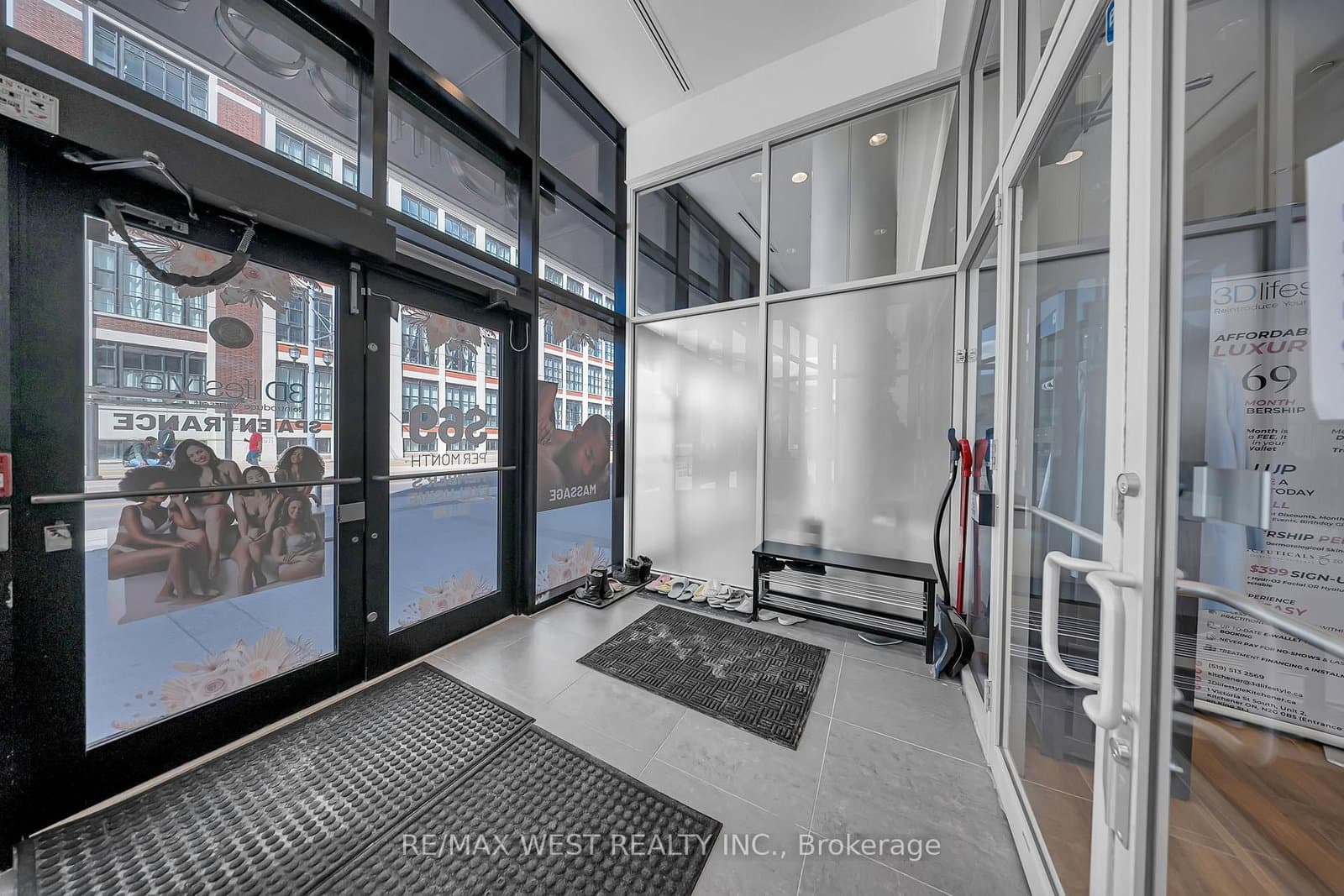 1 Victoria Street S, Unit 1 - Image 4