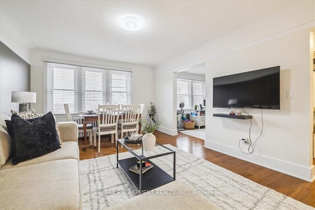 21 Mountwood Avenue, Unit 6 - Image 1
