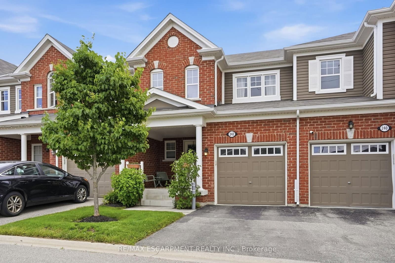 242 Waterbrook Lane - Image 2
