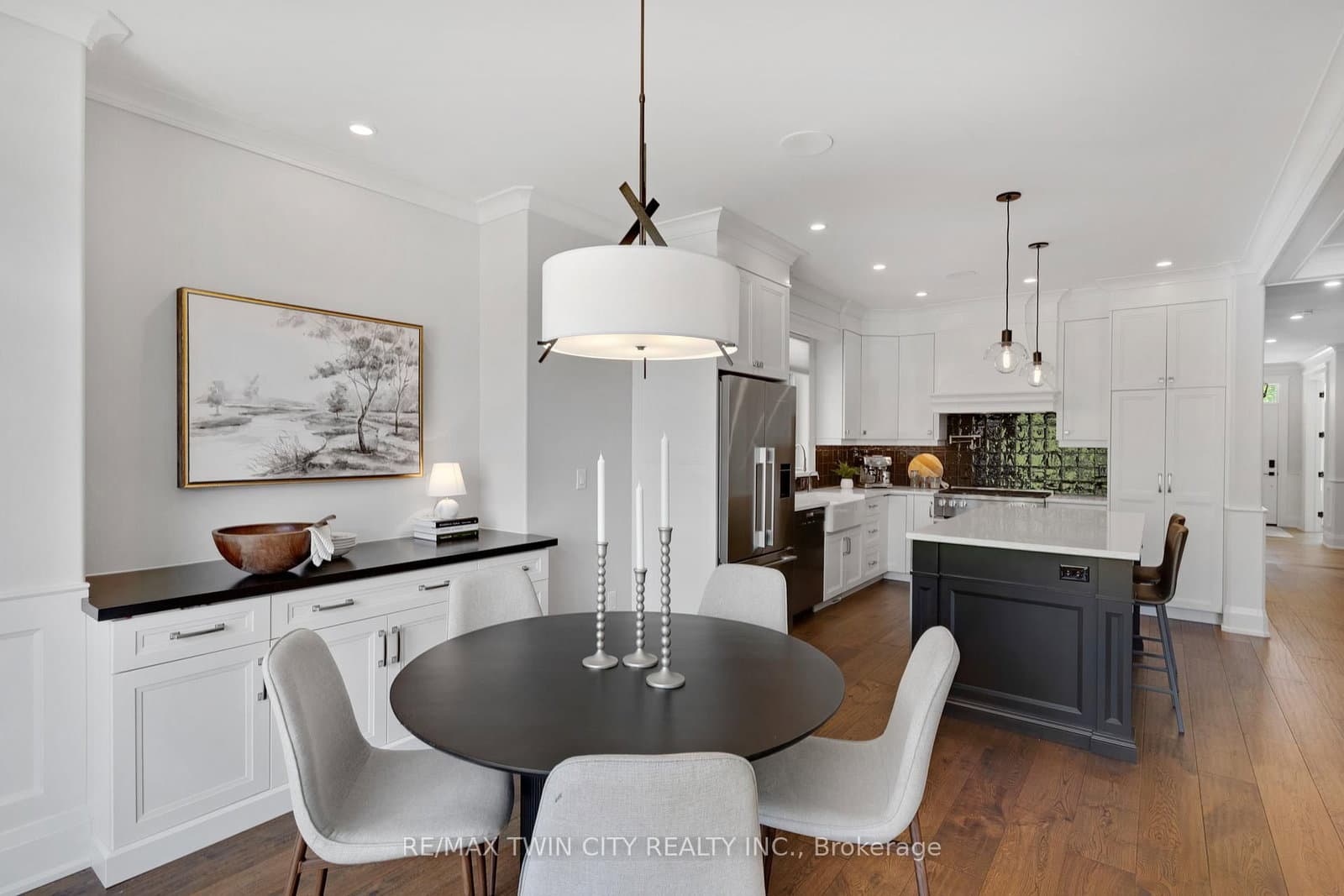 12 George Street - Image 2