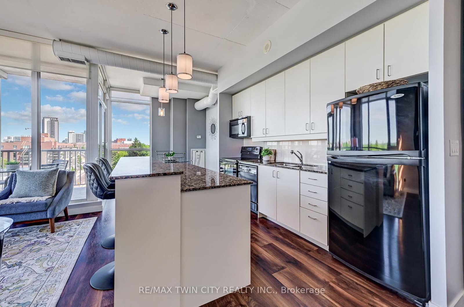 191 King Street S, Unit 706 - Image 5