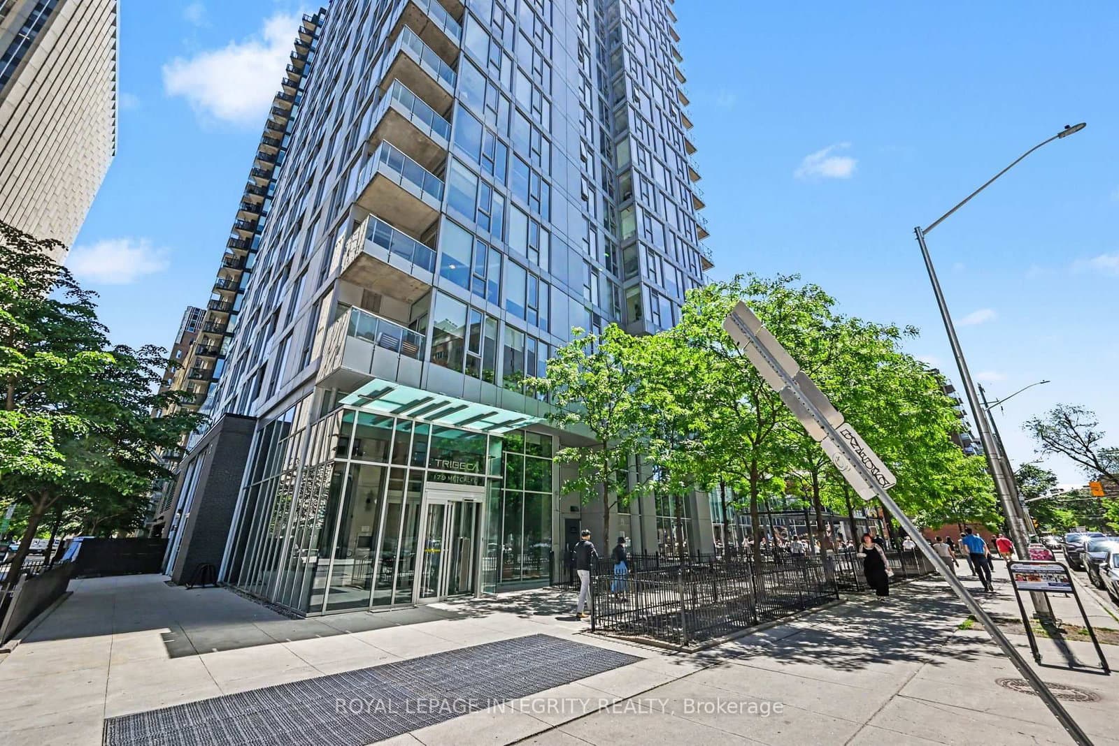179 Metcalfe Street, Unit 1306 - Image 1
