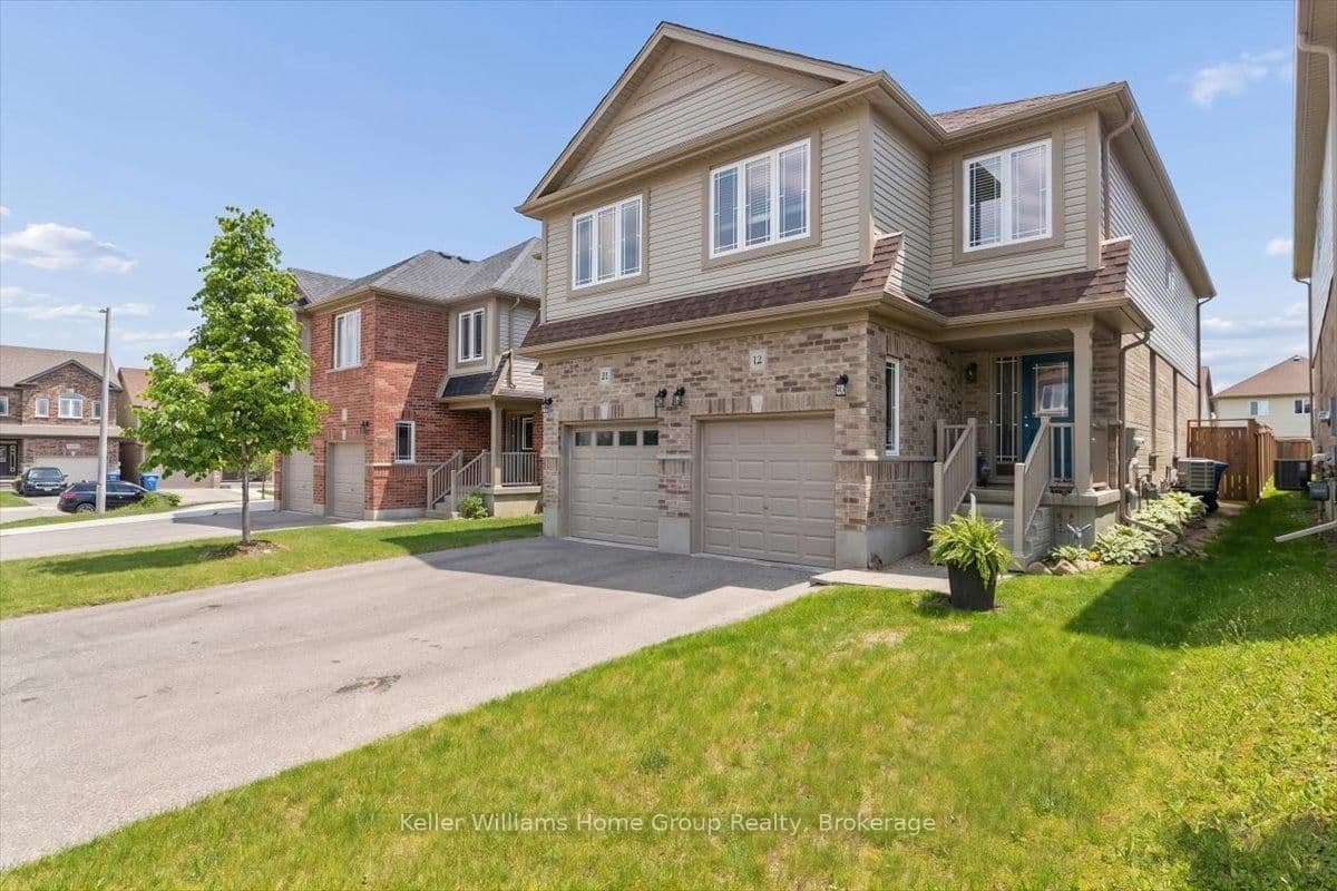 12 Ambrous Crescent - Image 4