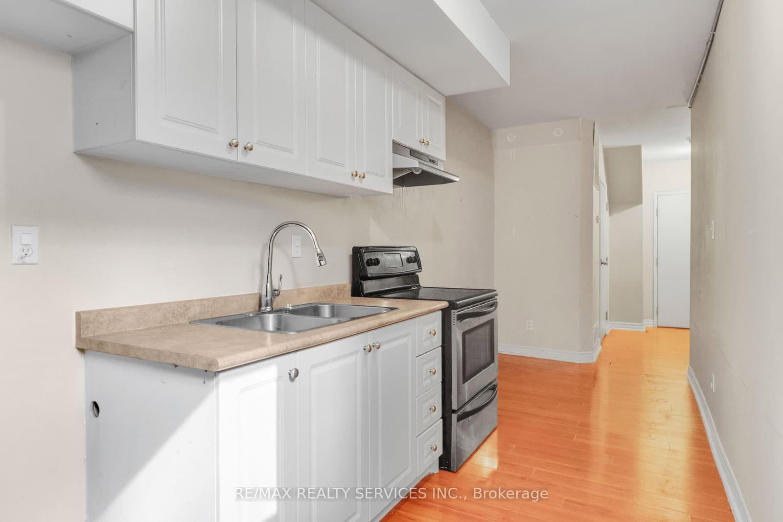 66 King Street E, Unit 6B - Image 5