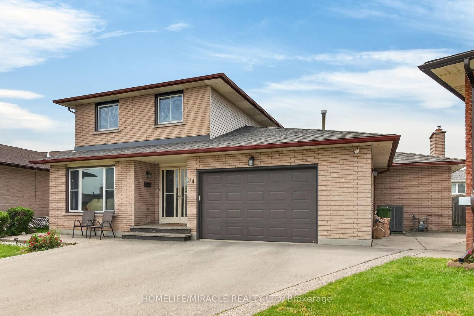 34 Capri Crescent - Image 1