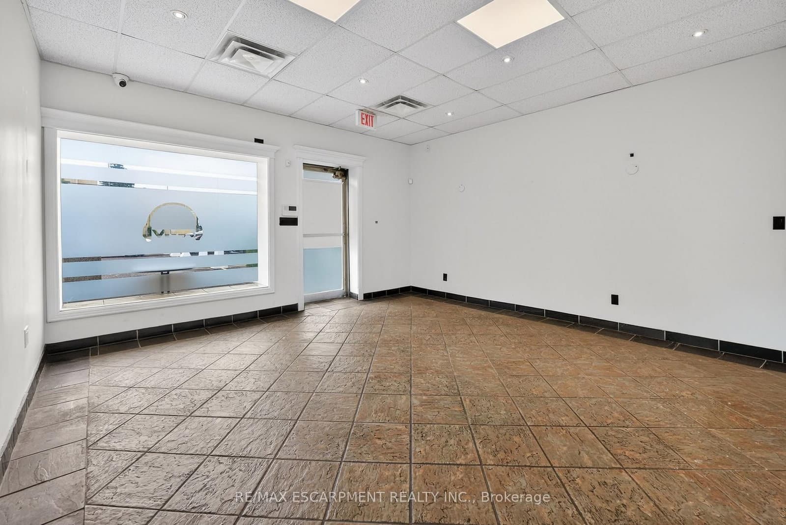 295 Highway 8, Unit 3 - Image 4