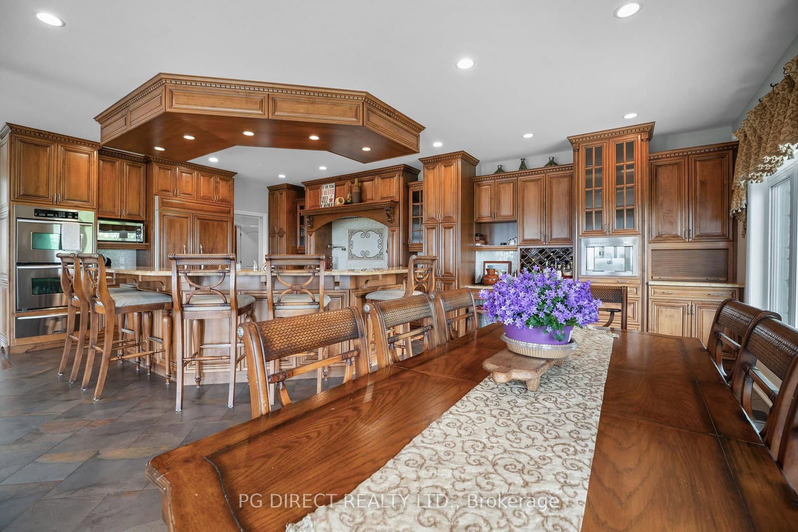 427 Surrey Drive - Image 3