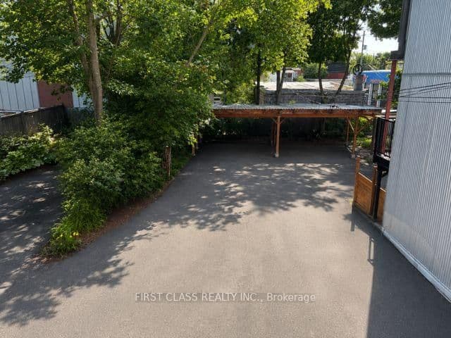 341 Cambridge Street N - Image 4