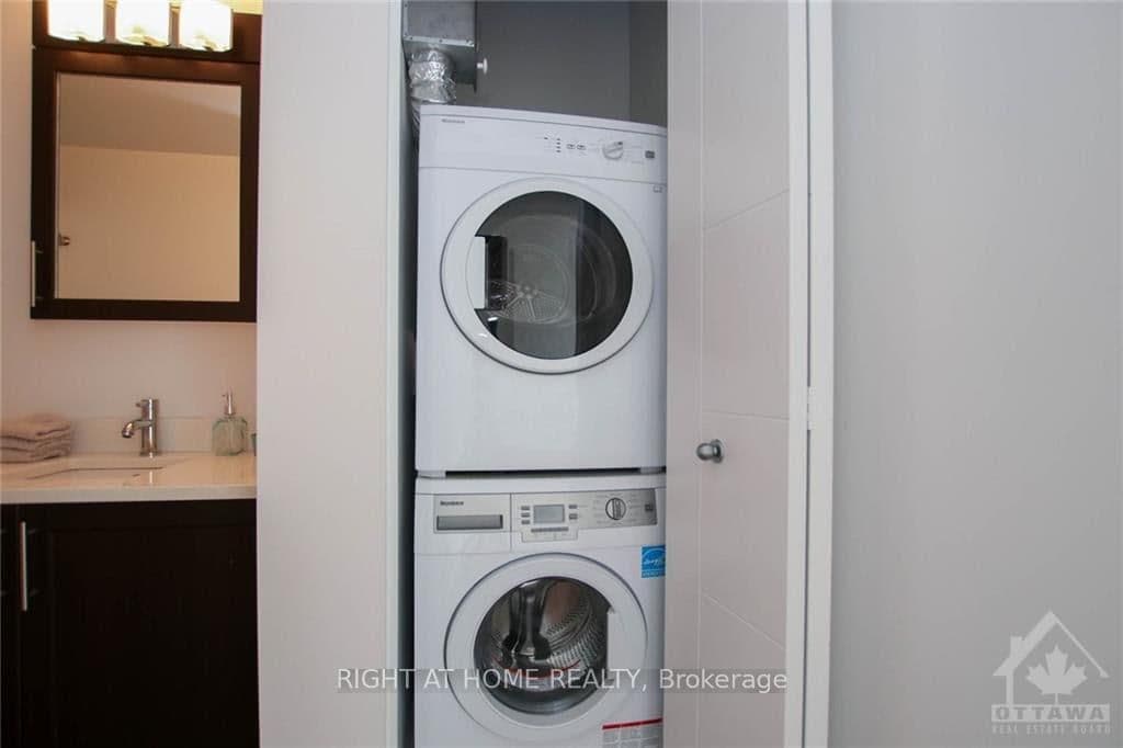 40 Nepean Street, Unit 2306 - Image 5