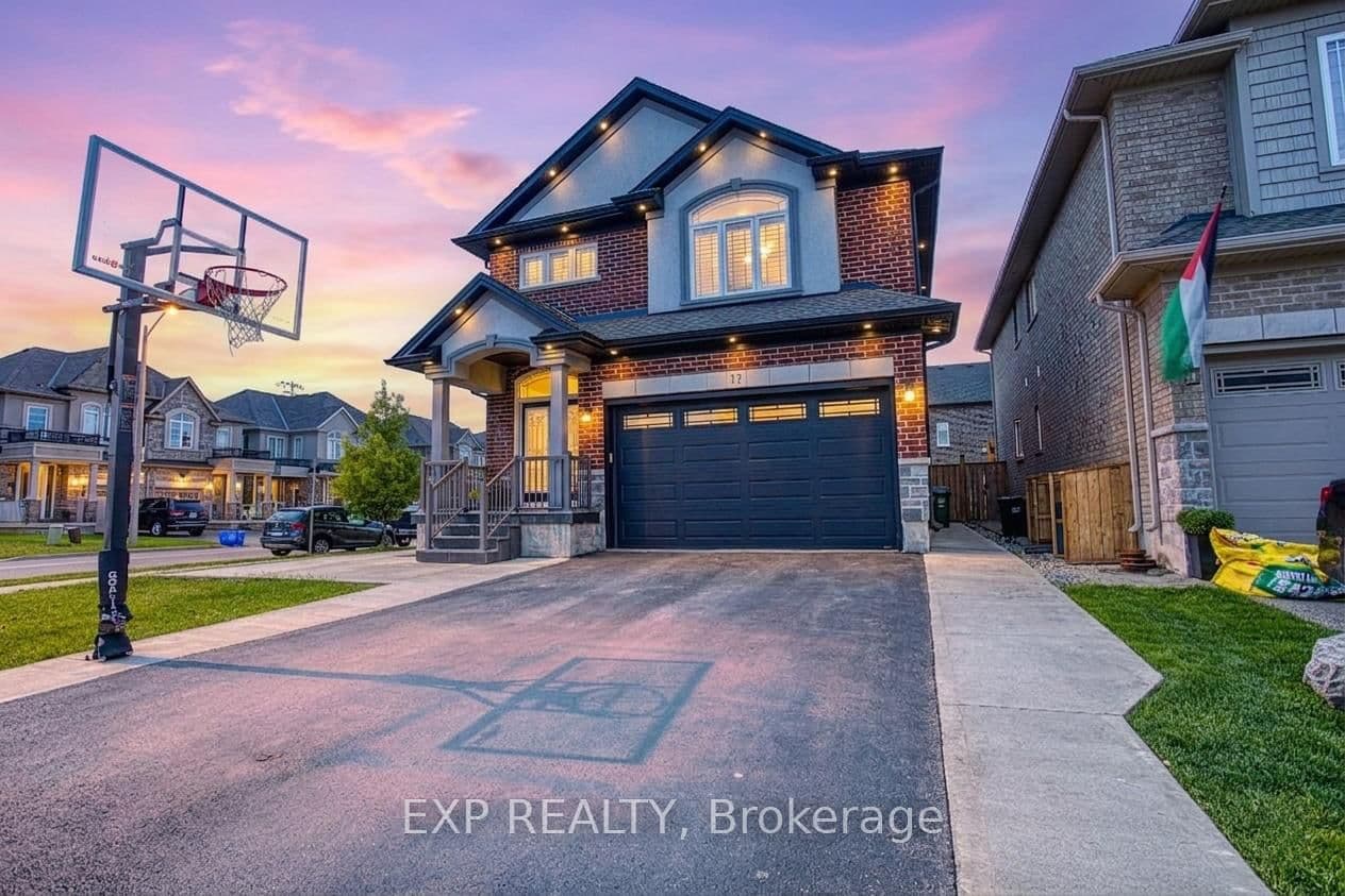 17 Narbonne Crescent - Image 1