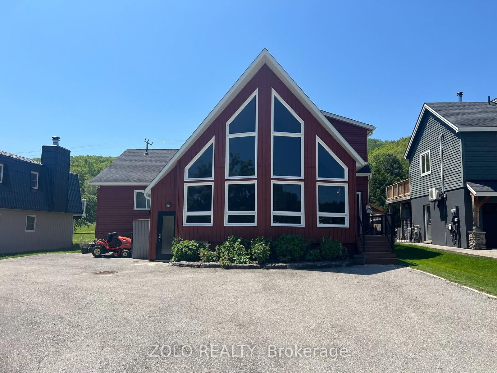 112 carmichael Crescent - Image 1