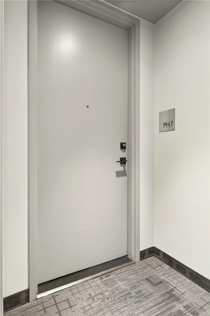 181 James Street N, Unit 807 - Image 3