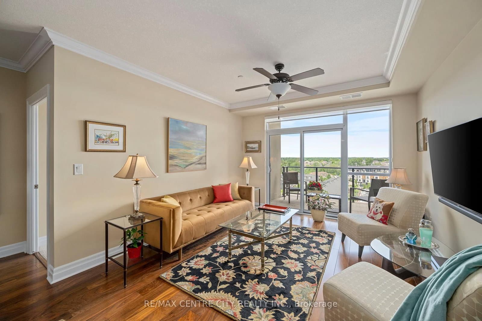 240 Villagewalk Boulevard, Unit 713 - Image 1