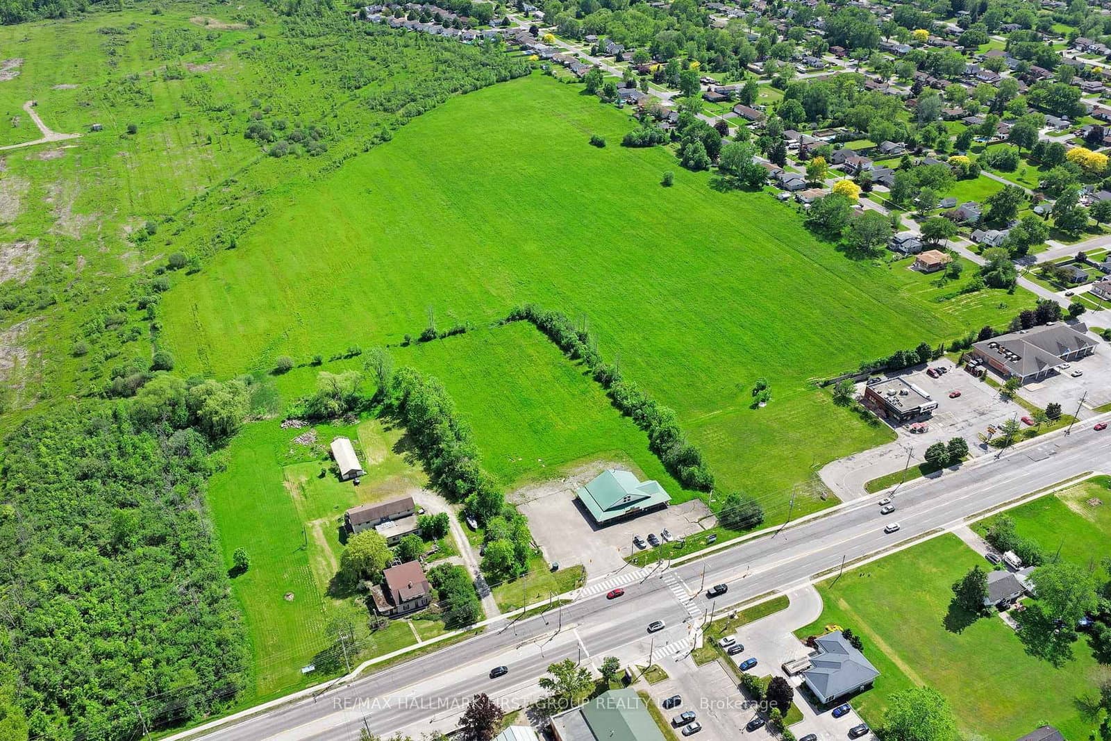 1127 Garrison Road - Image 4
