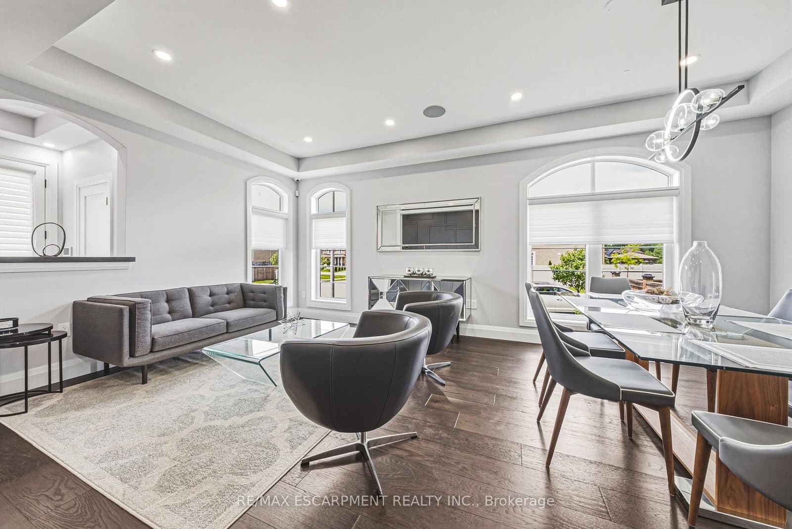 55 Robarts Drive - Image 5