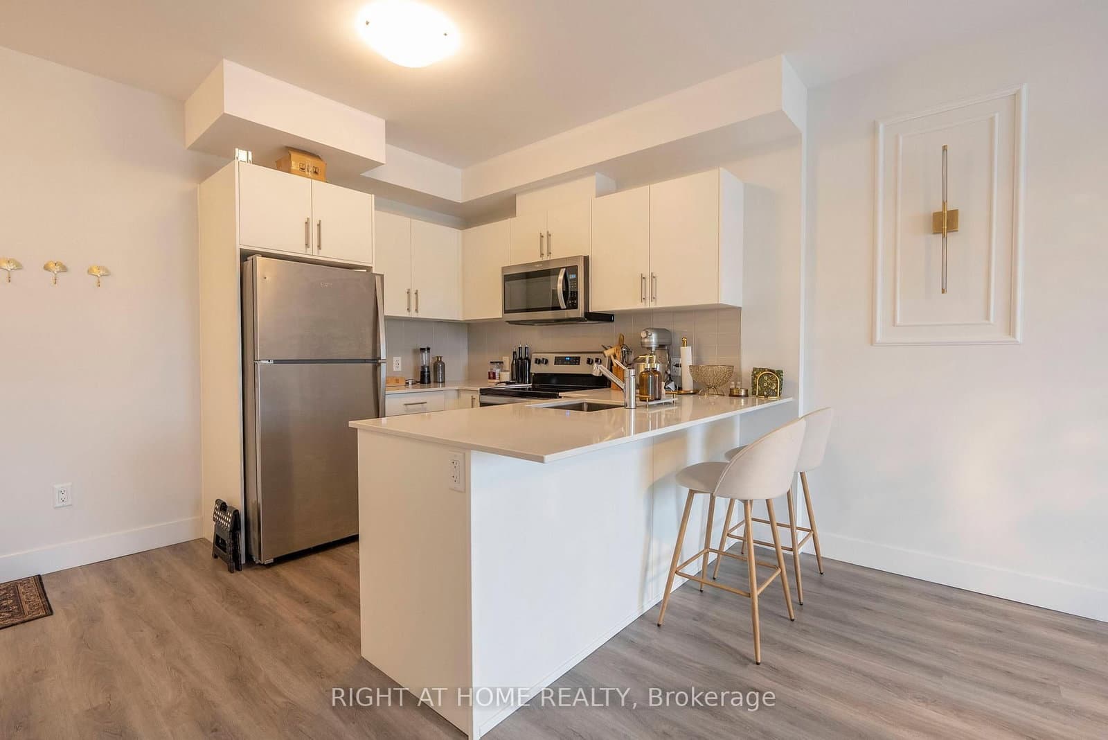 1000 Lackner Place E, Unit 302 - Image 4