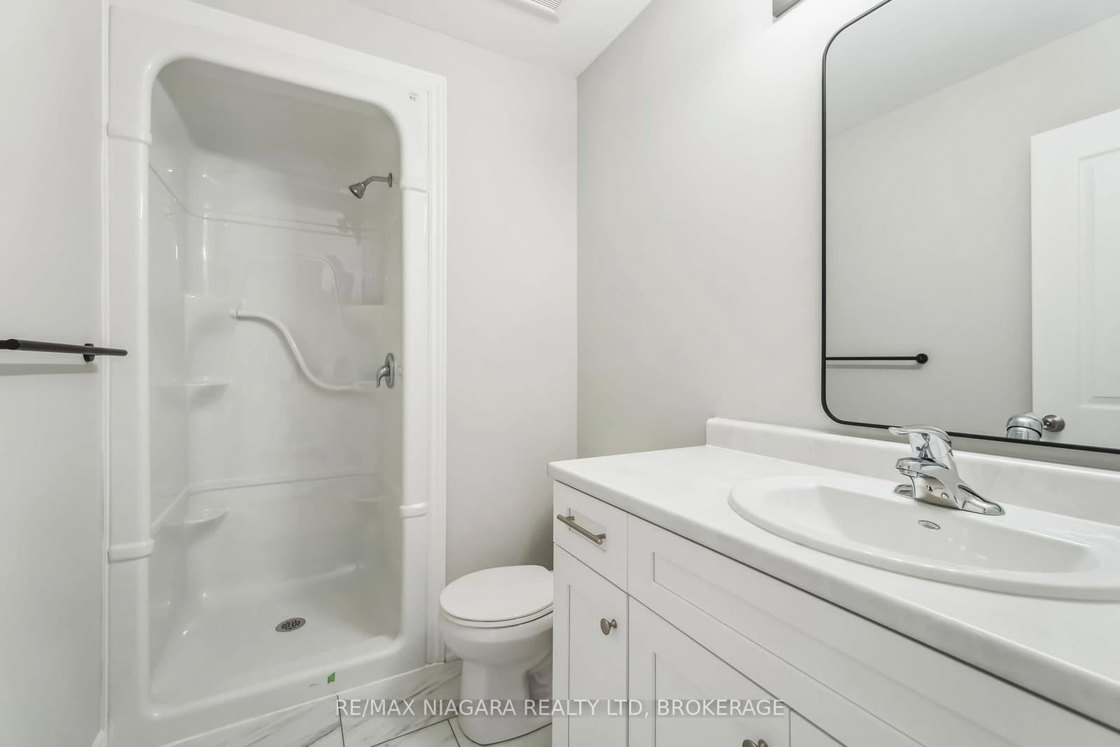 31 Superior Street, Unit Lower - Image 5
