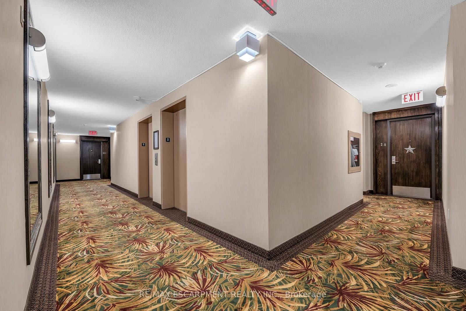 67 Caroline Street S, Unit 203 - Image 6