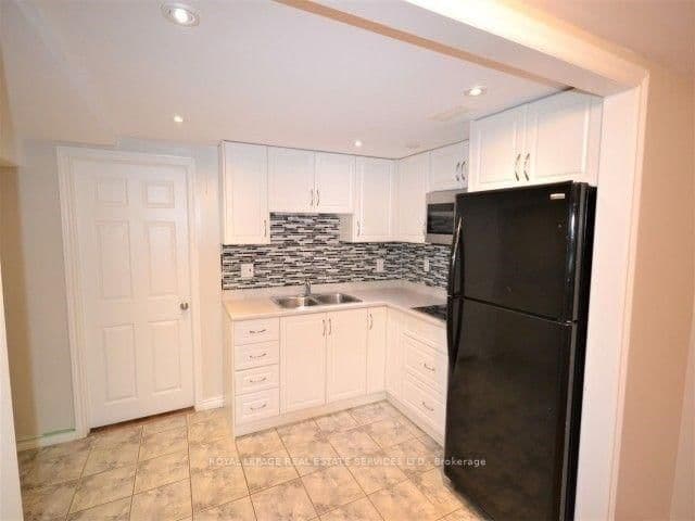 260 Green Road, Unit Bsmt. - Image 5