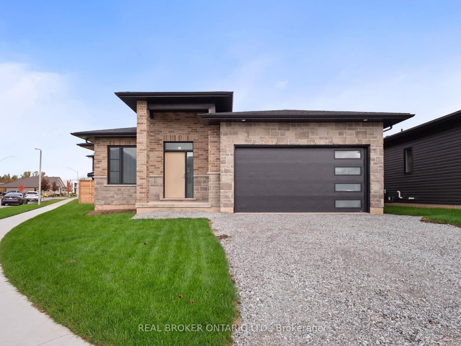 118 Willowbrook Drive - Image 1