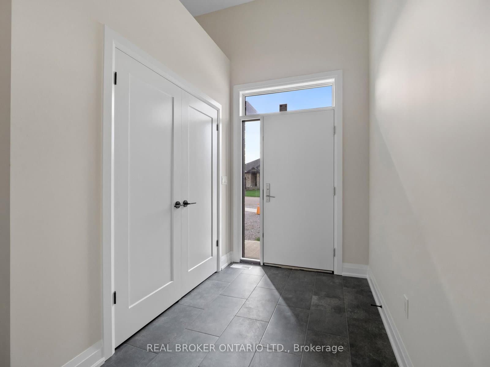 118 Willowbrook Drive - Image 3
