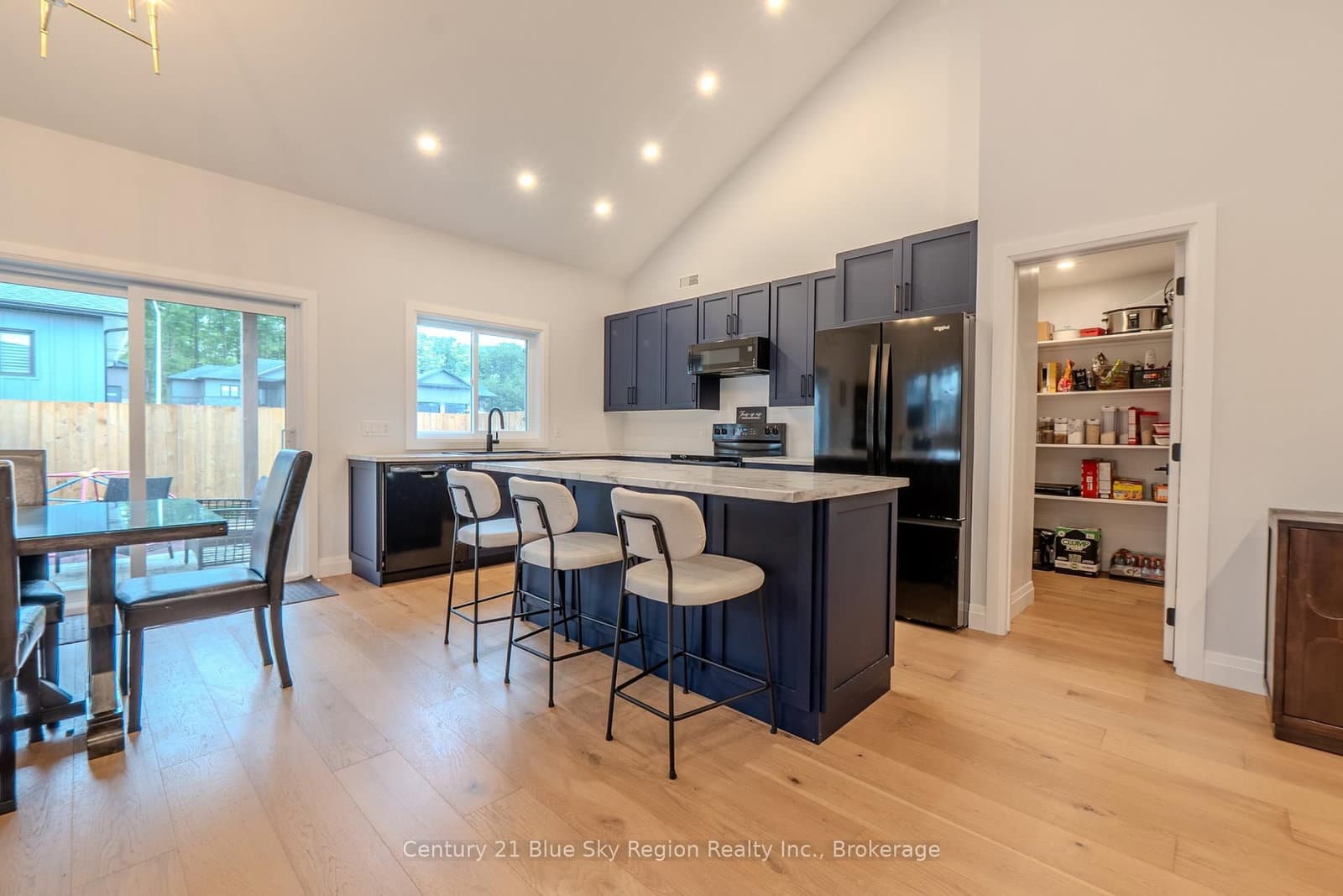 178 Carmichael Drive - Image 5
