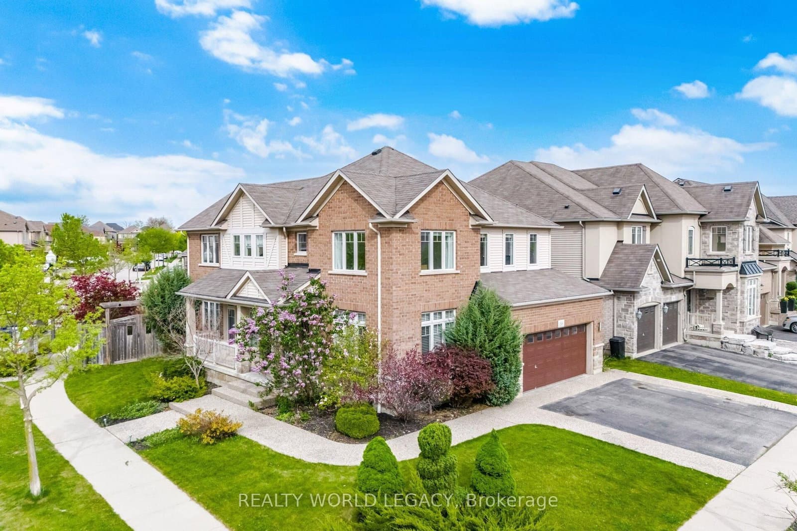 58 Doon Creek Street - Image 2