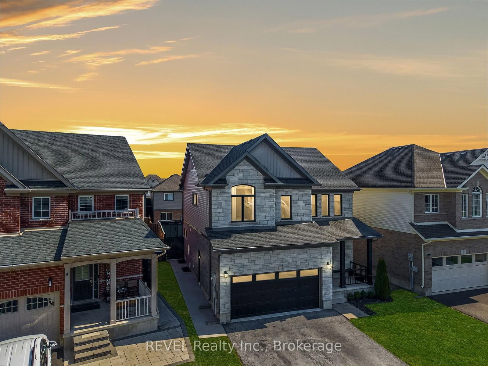 8 Elderberry Road - Image 1