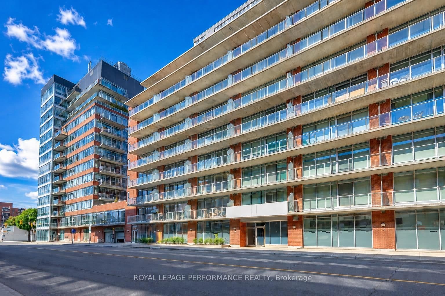 383 Cumberland Street N, Unit 706 - Image 1