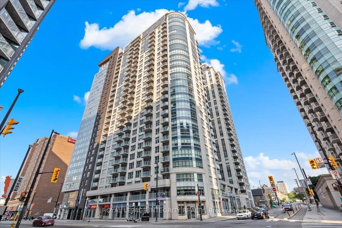 242 Rideau Street, Unit 909 - Image 1