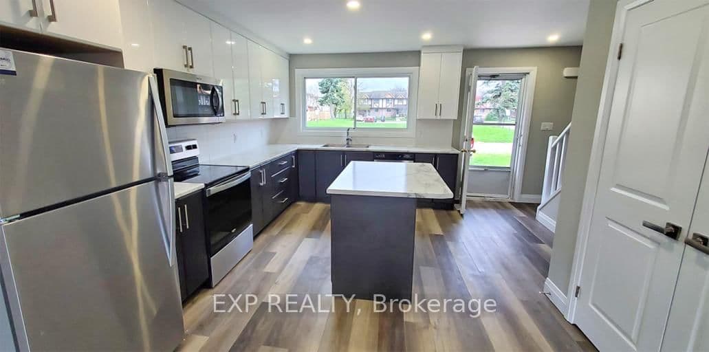44 Berkley Drive, Unit 162 - Image 3