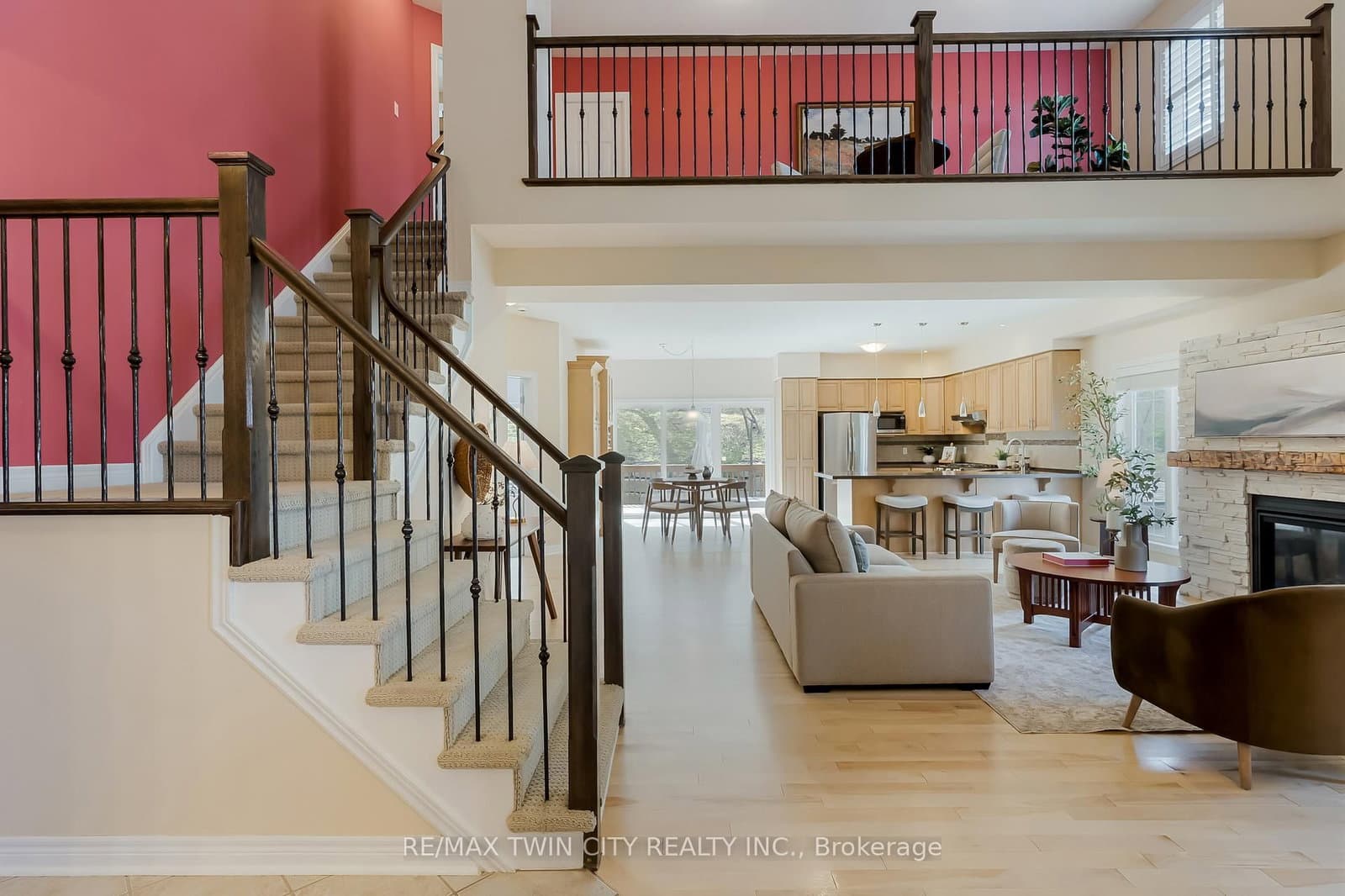 227 Chestnut Hill Crescent - Image 5