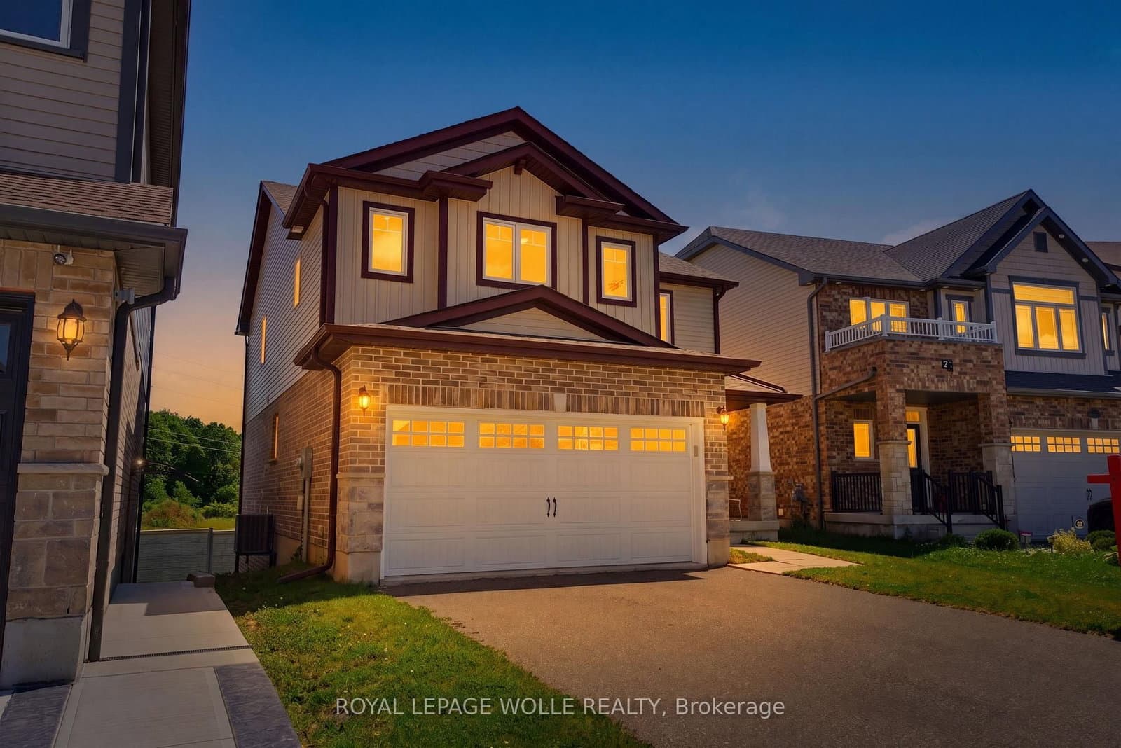 47 Newcastle Court - Image 1