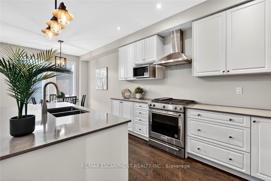 225 Skinner Road - Image 5