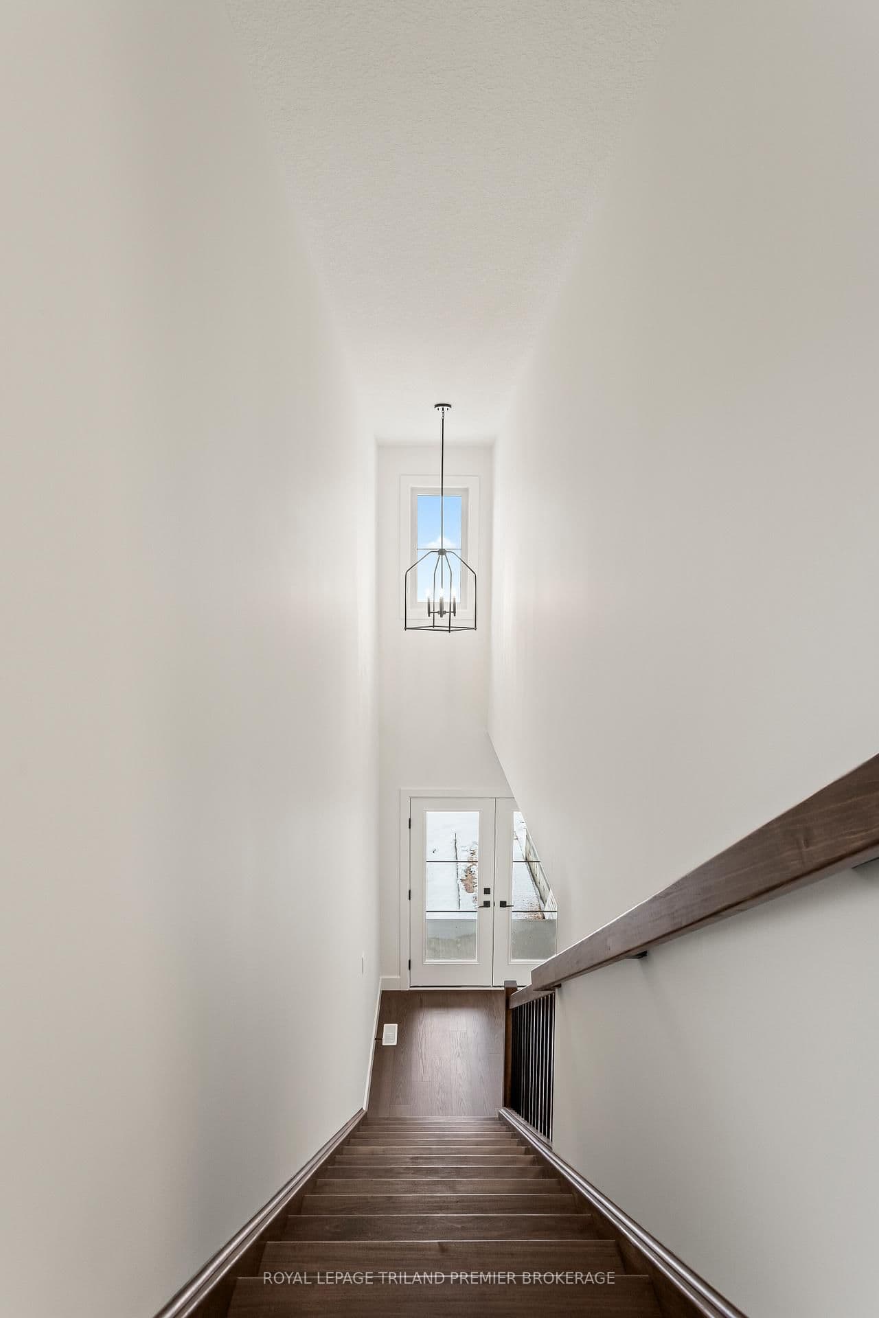 4375 SAGEBRUSH Crescent - Image 4