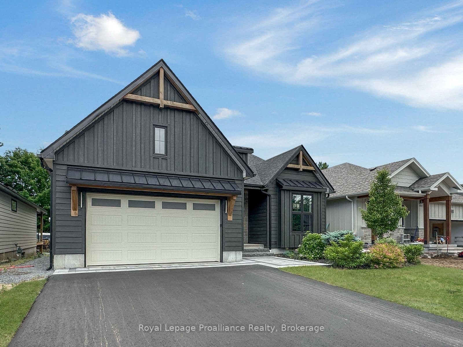 37 Deerview Drive - Image 3