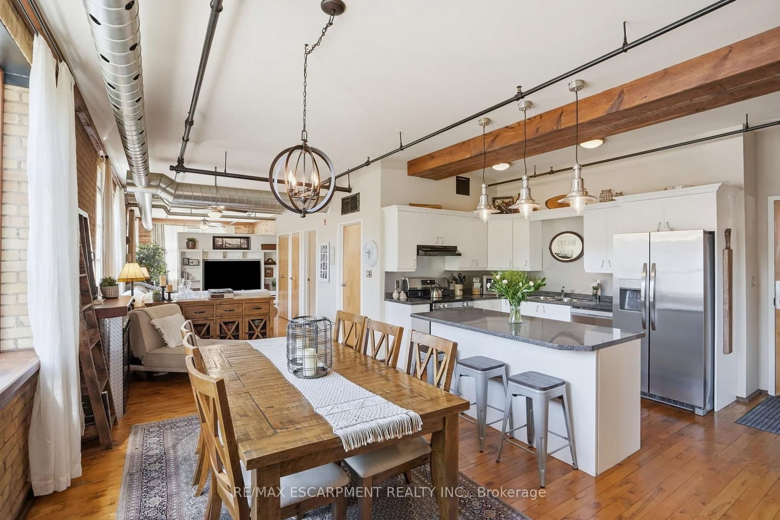36 Margaret Street, Unit 21 - Image 1